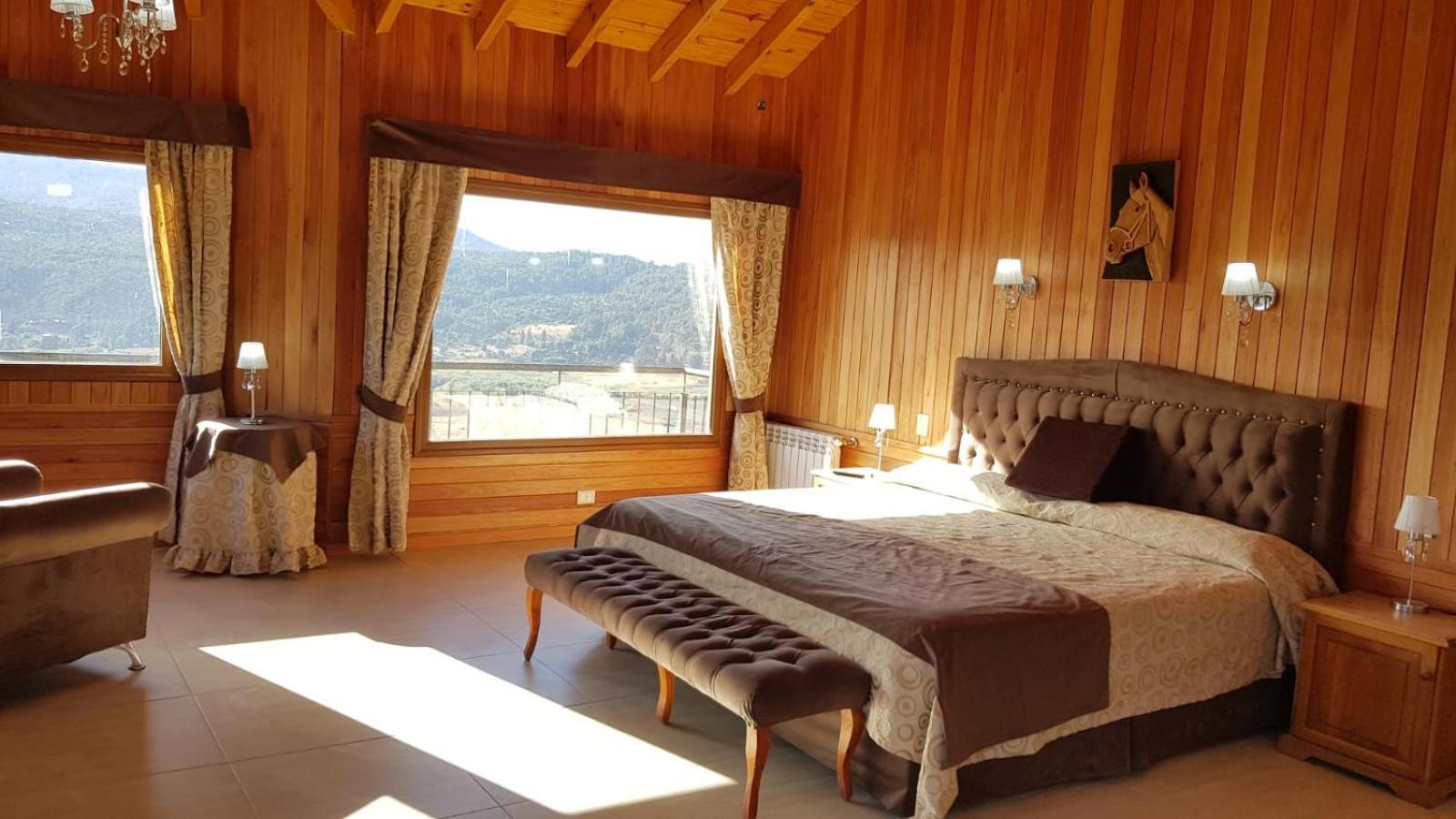 Vistas A Montanas Chalet